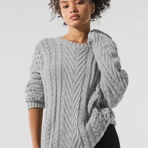 NWOT Alo Yoga Cable Knit Crew Neck Sweater | Athletic Heather Grey | Size Large